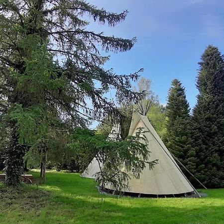 Levaltipis Hotel Saint-Gâtien-des-Bois Exterior foto