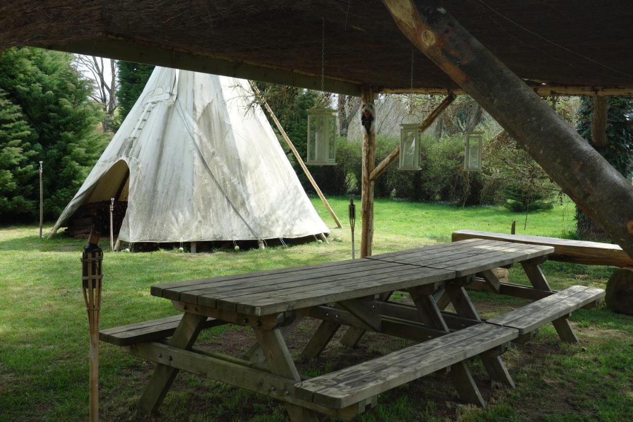 Levaltipis Hotel Saint-Gâtien-des-Bois Exterior foto