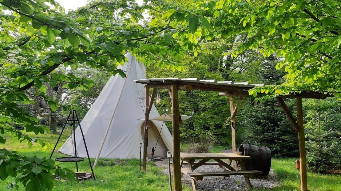 Levaltipis Hotel Saint-Gâtien-des-Bois Exterior foto